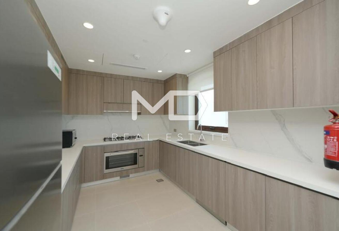 1152
