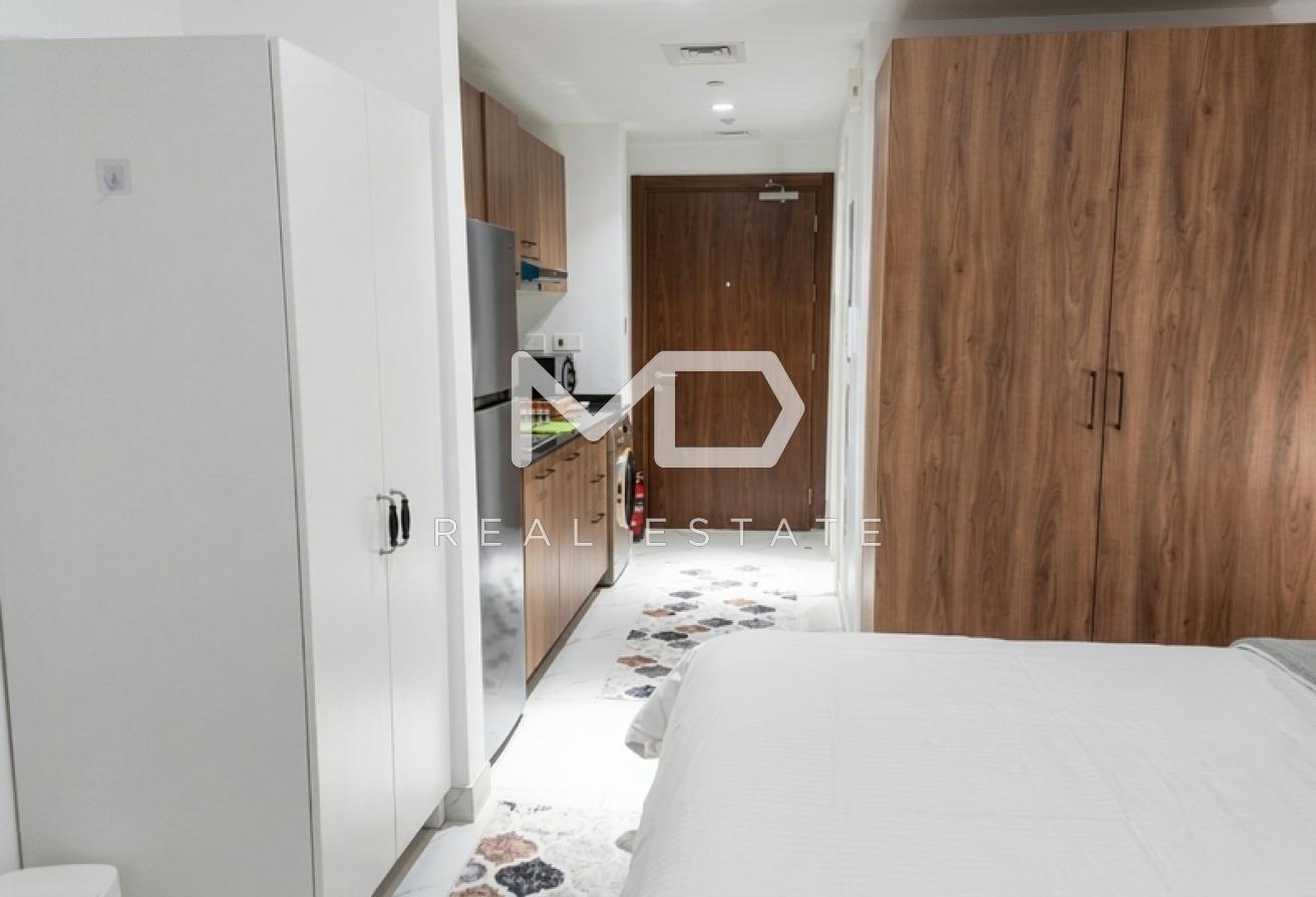 1152