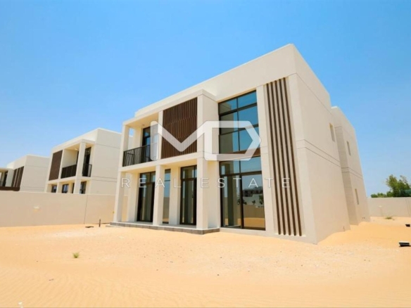 Amazing V4 | Huge Plot | Prime Location - Ain Al Maha, Jubail Island - MD-S-124920