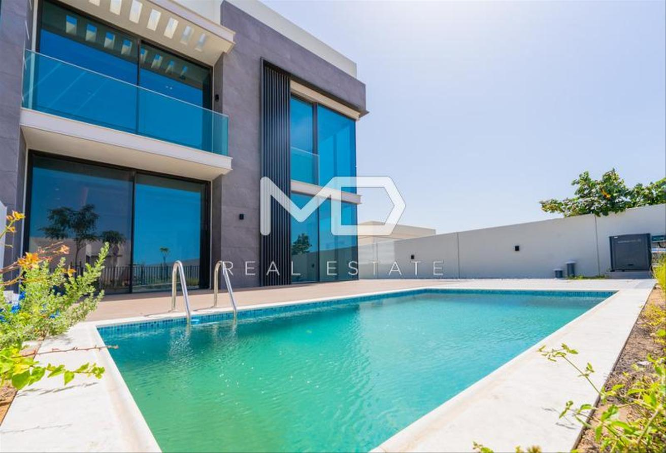 Landscaped Corner Unit| Water View| Luxury Living - Marfaa Al Jubail, Jubail Island - MD-S-124929