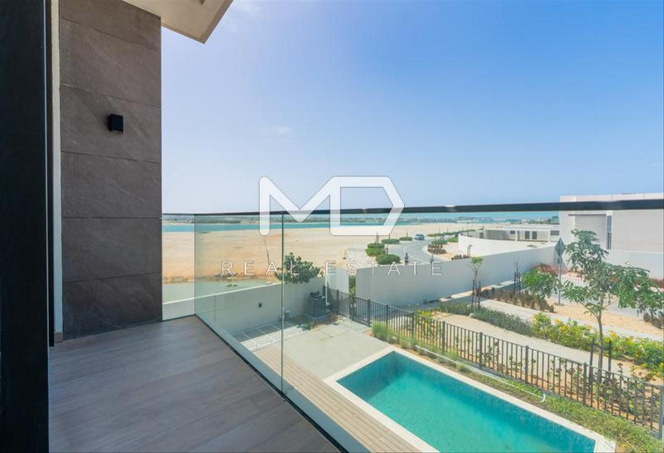 Landscaped Corner Unit| Water View| Luxury Living - Marfaa Al Jubail, Jubail Island - MD-S-124929