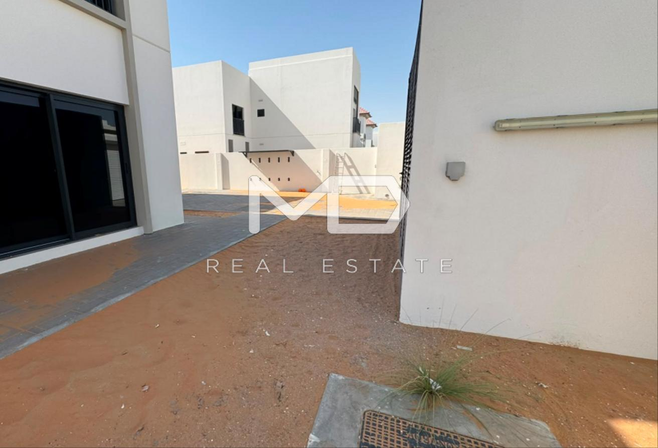 Mediterranean Style I Brand New | Prime Location - Fay Al Reeman, Shamkha - MD-S-124932